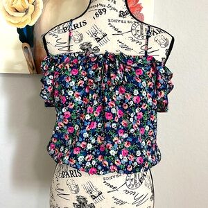 Flowy flower print crop top size XS